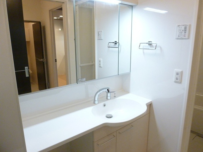 アルストロメリアの洗面所