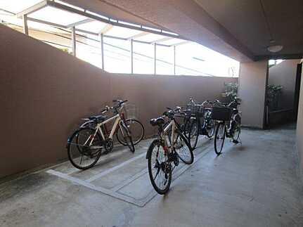 ローレルコート牛田不動院前のその他