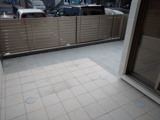 （シニア限定）リープ・グランツ～ヘーベルヴィレッジ武蔵新城のバルコニー