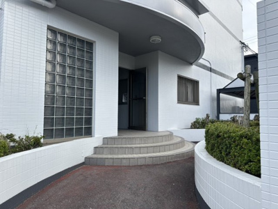 【エントランス】 | エクシブII番館