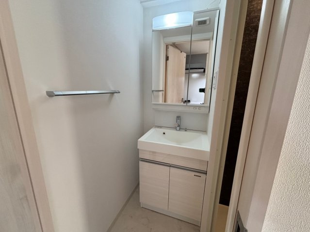 べラジオ三国駅前の独立洗面台