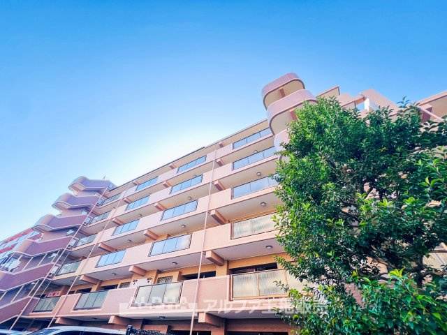 フォルスコート調布染地公園