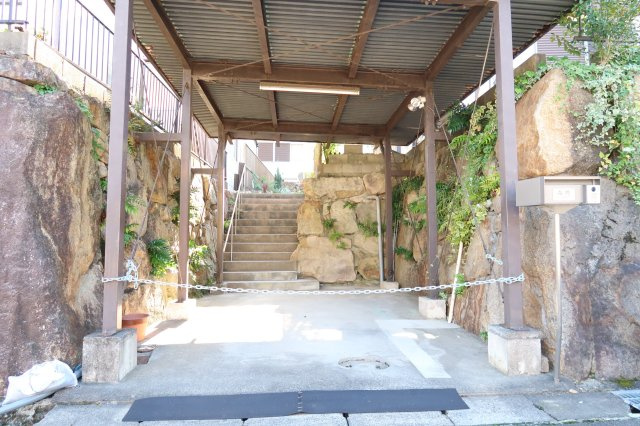 湖南市菩提寺西7丁目　中古戸建の駐車場