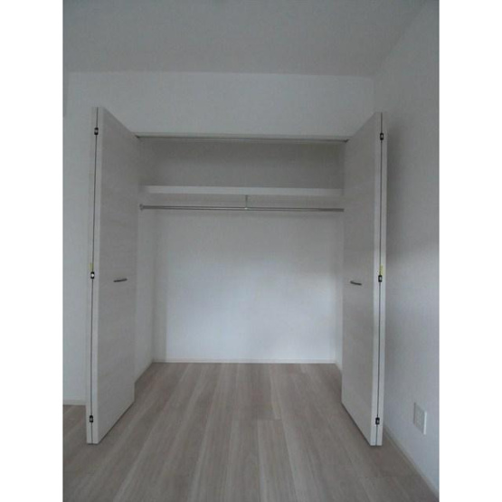 【収納】プライムガーデン若木