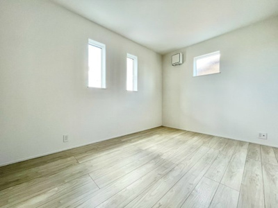 【洋室】 | 潮来市日の出5丁目2号棟 | ご見学はお気軽に0476-37-3888までお問合せ下さい！