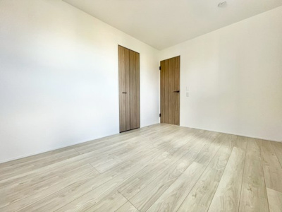 【洋室】 | 潮来市日の出5丁目2号棟 | ご見学はお気軽に0476-37-3888までお問合せ下さい！