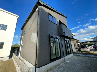 【外観】 | 潮来市日の出5丁目2号棟 | ご見学はお気軽に0476-37-3888までお問合せ下さい！