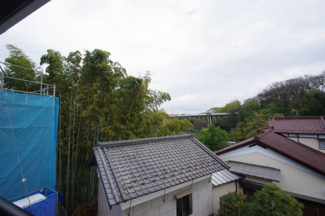 【展望】 | 【仲介手数料無料！！】稲城市若葉台1丁目　新築戸建て（全9区画）4号棟 5480万円 | 東側が少し下がっていて、見晴らしが良いです。