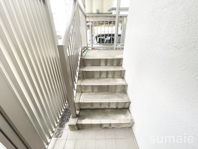 Ｓｕｎ　Ｒｅｓｔのその他共用部分|階段です。