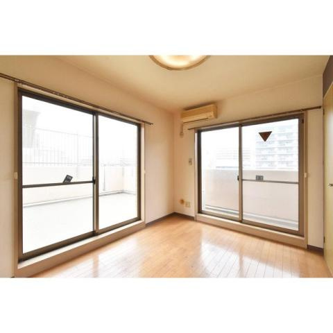 NLC新大阪の洋室|NLC新大阪　洋室