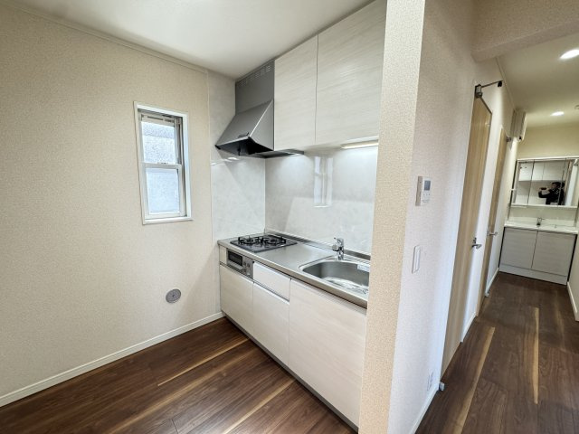 京目町事務所兼住宅のキッチン|■2階キッチン（キッチンは各階にございます）