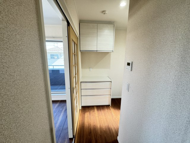 京目町事務所兼住宅のキッチン|■2階キッチン収納