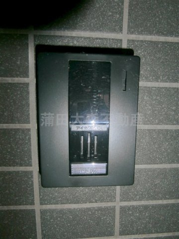 リヴシティ大森町の玄関