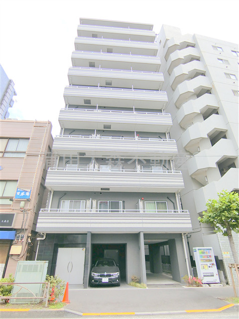 リヴシティ大森町の外観|2016年7月築　RC鉄筋コンクリート造地上10階建て総戸数36戸
東京都大田区大森中1丁目　京浜急行本線大森町駅近徒歩4分、梅屋敷駅徒歩8分