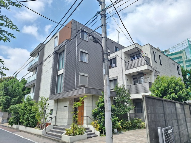 （シニア限定）ヘーベルVillage駒込の外観|シニア向けの充実した設備