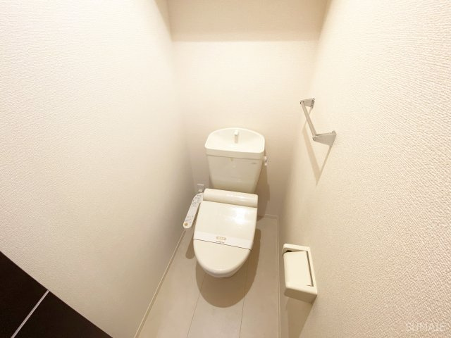 エーデルハイムDのトイレ|洗浄便座付きです！