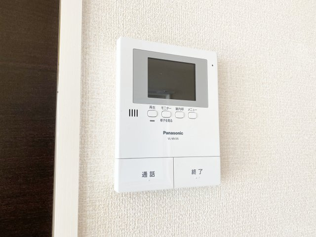 エーデルハイムDのセキュリティ|安心のモニター付きインターホンです☆
