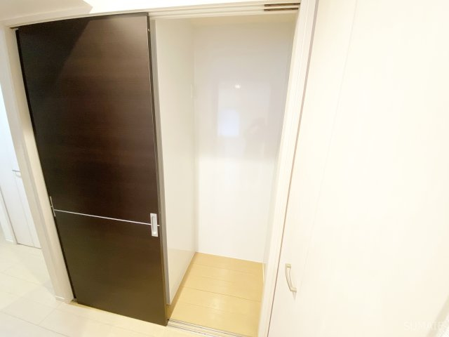 エーデルハイムDの収納|奥行のある収納スペース！