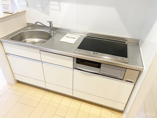 エーデルハイムDのキッチン|お手入れ簡単なIHコンロ！