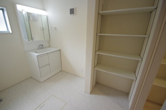 【内観：施工例】 | 【仲介手数料無料！！】稲城市若葉台1丁目　新築戸建て（全9区画）5号棟 5780万円