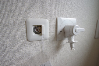 【ランドリースペース】 | 【仲介手数料無料！！】稲城市若葉台1丁目　新築戸建て（全9棟）5号棟 5680万円 | ガス乾燥機用のガス栓