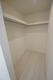 【収納】 | 【仲介手数料無料！！】稲城市若葉台1丁目　新築戸建て（全9棟）5号棟 5680万円 | WIC（ウォークインクローゼット）