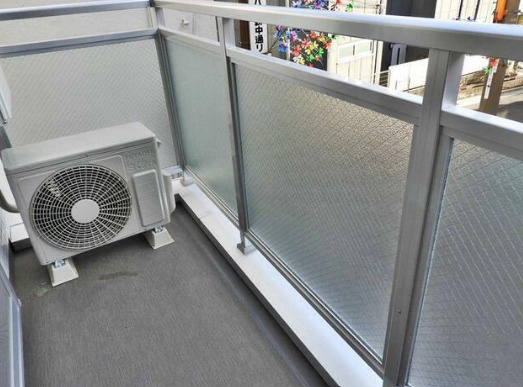 b'CASA Hikifuneのバルコニー