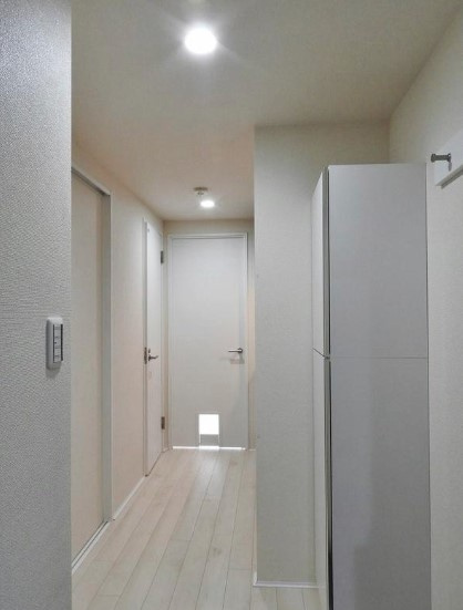 b'CASA Hikifuneの玄関