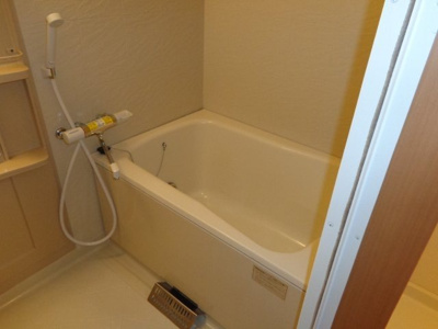 【浴室】 | グランブルー | ※写真は別号室