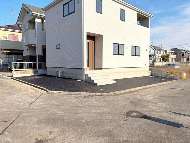 龍ケ崎市白羽第9　新築戸建て　1号棟の駐車場|カースペースは2台お停めいただけます♪