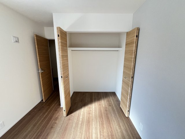 【収納】 | 福岡市南区若久6丁目　2号棟（全3棟）【仲介手数料無料・0円】 | 現地写真。