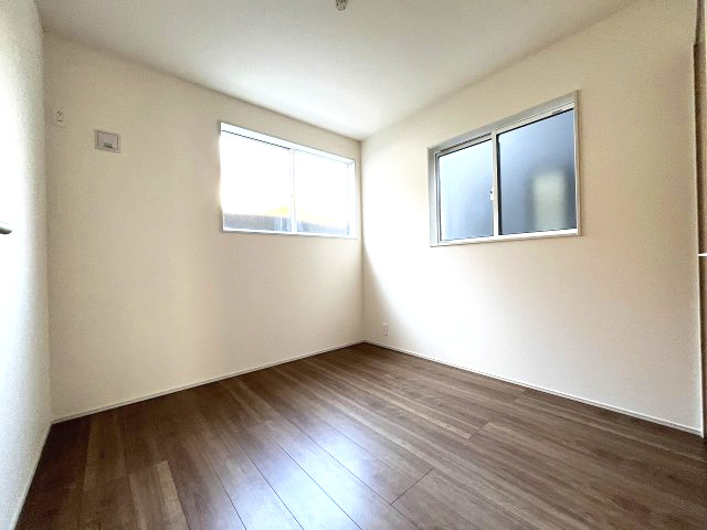 【子供部屋】 | 福岡市南区若久6丁目　2号棟（全3棟）【仲介手数料無料・0円】 | 現地写真。