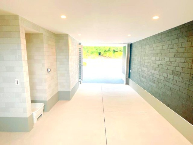 SOUTH　GARAGEの駐車場