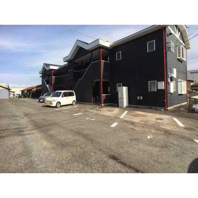 チェリーボブの駐車場