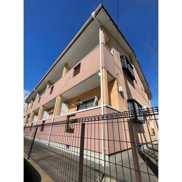 ロズマン・ジュネスの外観