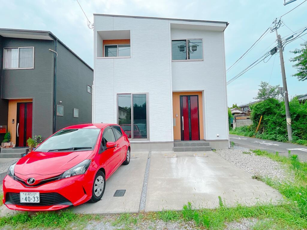 ピオーネの駐車場