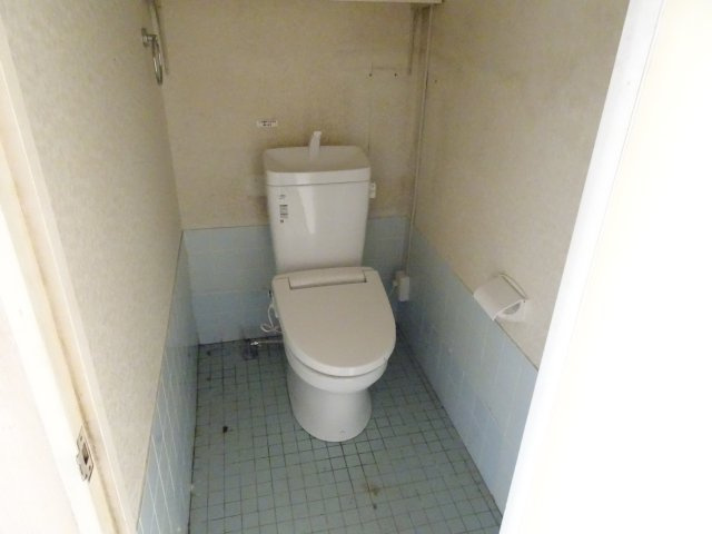 メゾンコーエイのトイレ