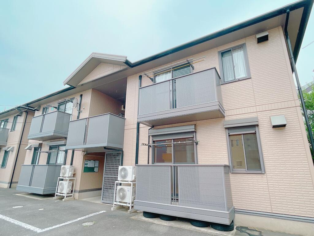 メゾンベールAの外観