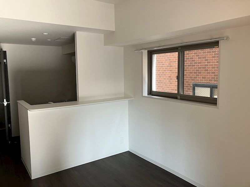 ペンテ プラノの居間・リビング