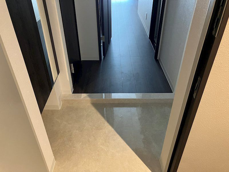 ペンテ プラノの玄関