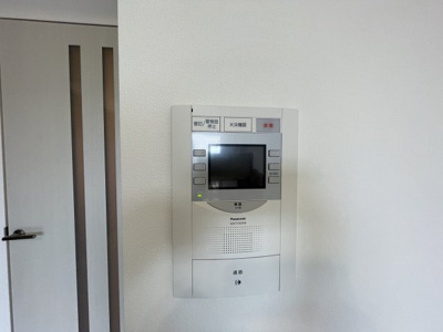 【セキュリティ】 | Luxe新大阪EASTⅡ | モニター付きインターホンで安心です。