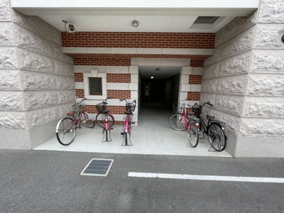 【その他共用部分】 | Luxe新大阪EASTⅡ | 自転車置き場です。