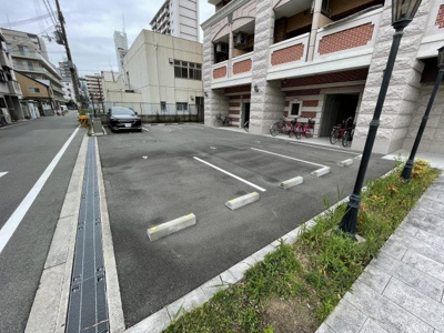【駐車場】 | Luxe新大阪EASTⅡ | 駐車場です。