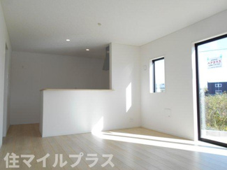 【居間・リビング】 | 西郷村米堀川向新築一戸建て4棟 | ゆったりとした居間です