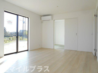 【居間・リビング】 | 西郷村米堀川向新築一戸建て4棟 | ゆったり過ごせるリビングです