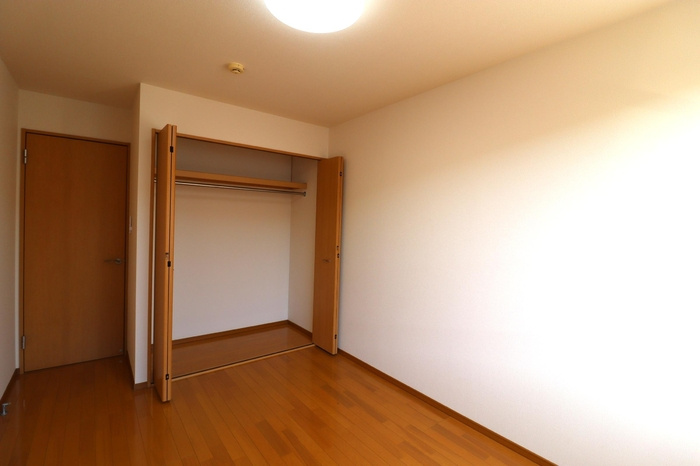 リースランド平福　B棟の収納