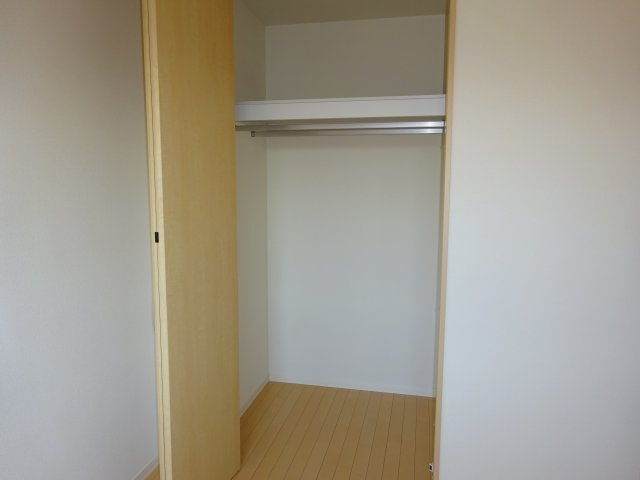 セレーナＡの収納|クローゼット