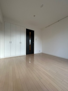 アビティ江坂の居間・リビング|ゆったりとした居間です