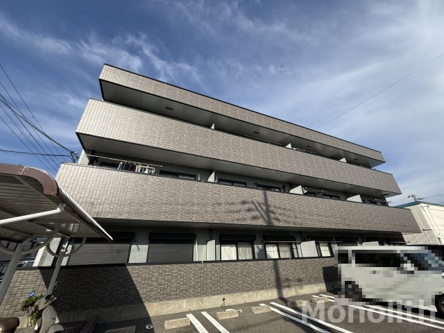 アップフィールド