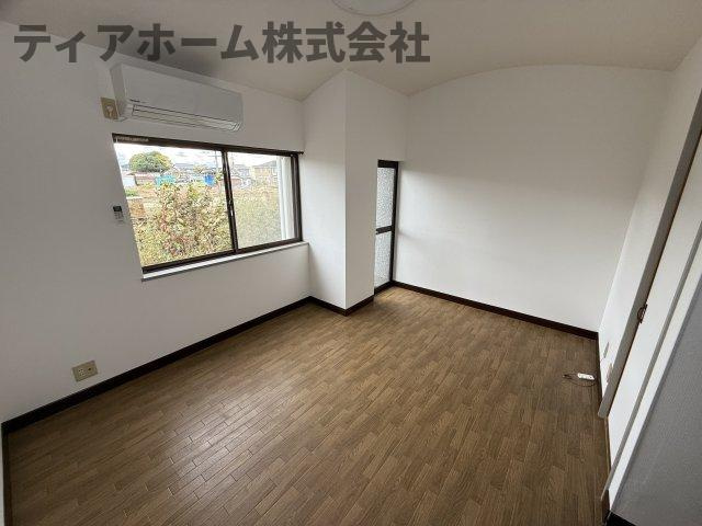 チェルマットハイツの居間・リビング|使いやすい居間です